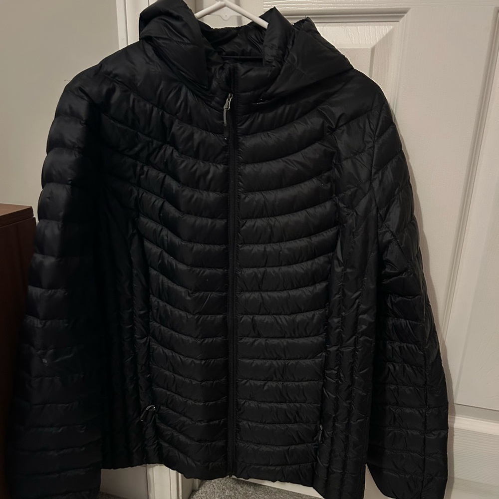 Lightweight Black Quilted Puffer Jacket